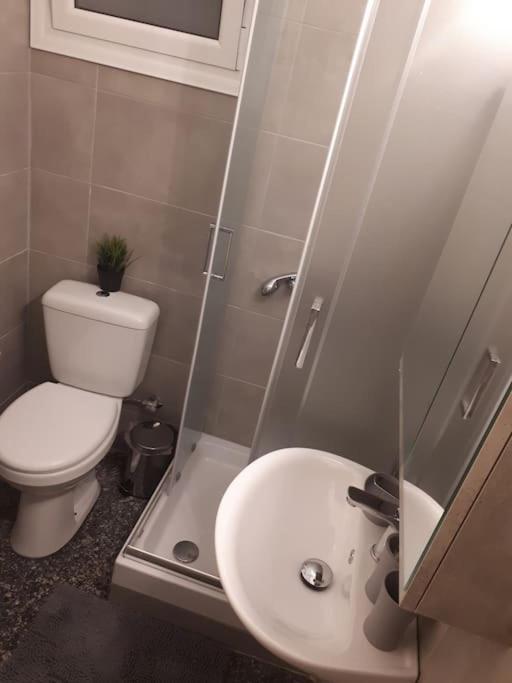 Cozy Seaside Apartment Loutraki Zewnętrze zdjęcie
